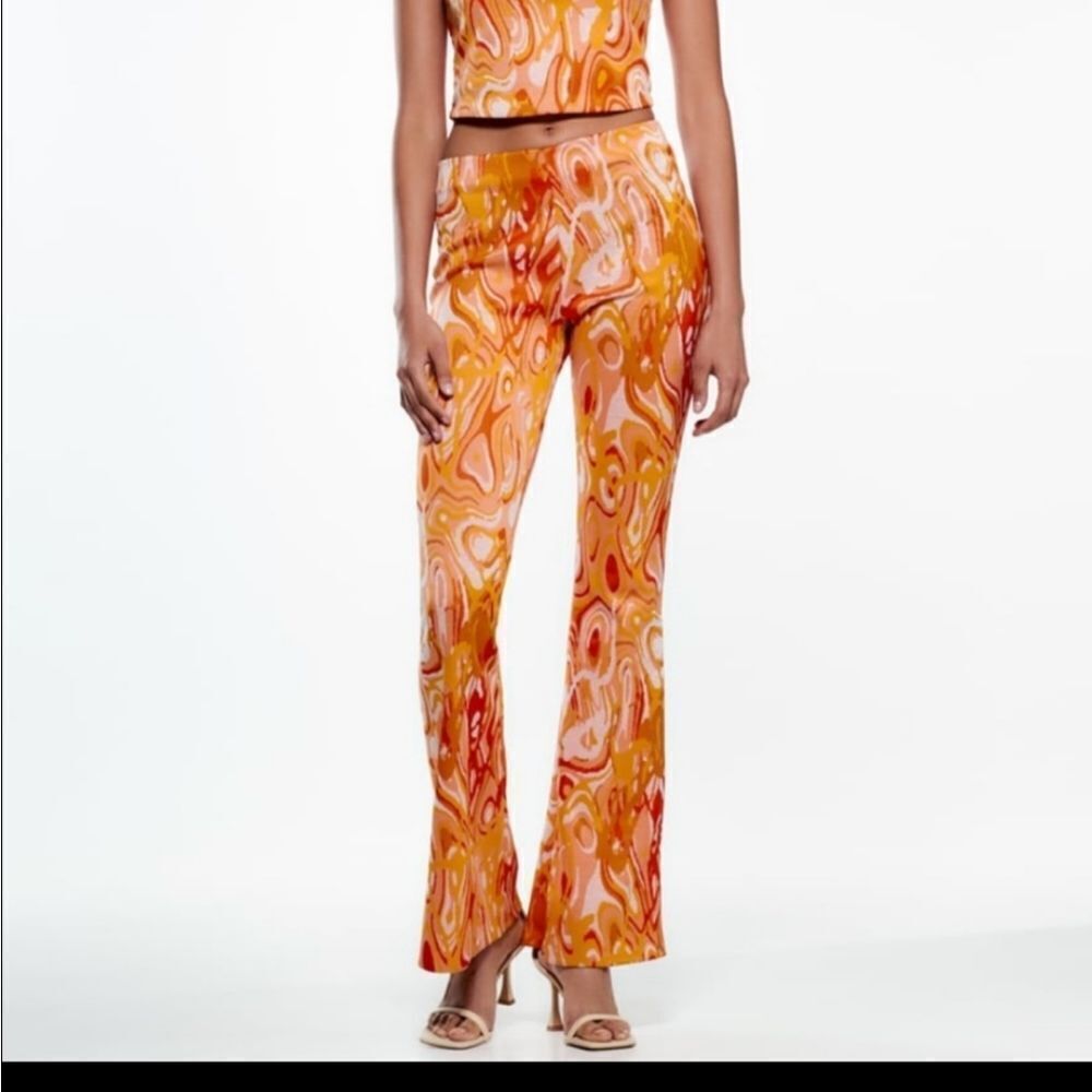 Zara Groovy Tye Dyed Orange Jacquard Flare Legging Type Stretch Pants
